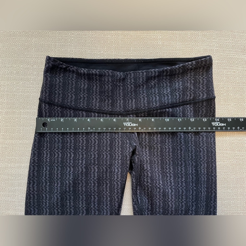 Lululemon Wunder Under Crop Capris Gray Size 6 - Picture 5 of 8
